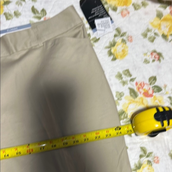 Liz Claiborne Tan Dress Pants - Picture 11 of 12